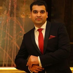 Meet your Posher, Khawaja